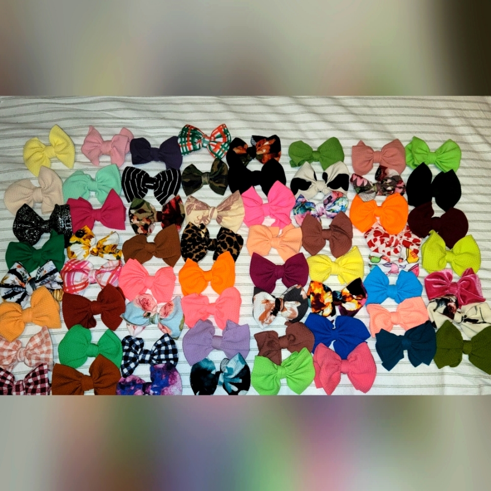 Little lope bows with alligator clip count 63